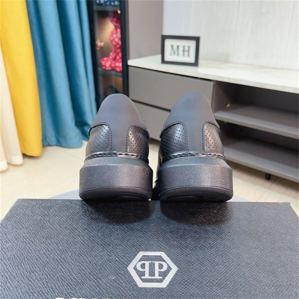 PP Casual Fashion Skull Sneakers